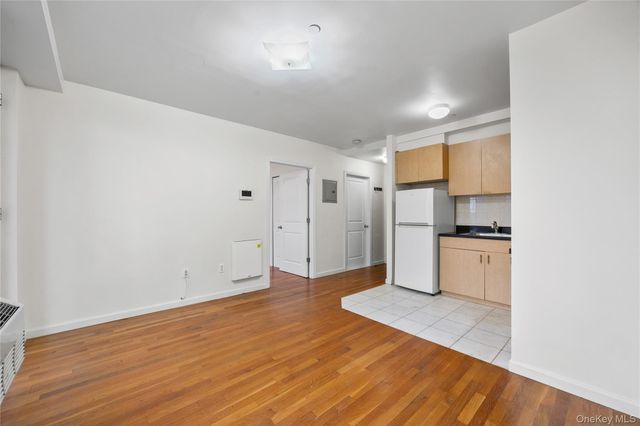 134-38 35th Avenue 3D, Flushing, NY 11354