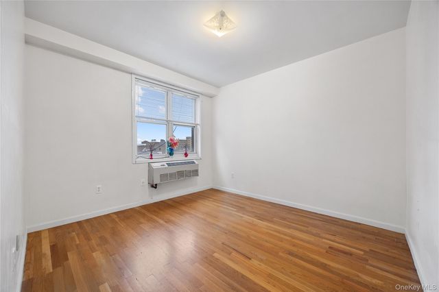 134-38 35th Avenue 3D, Flushing, NY 11354