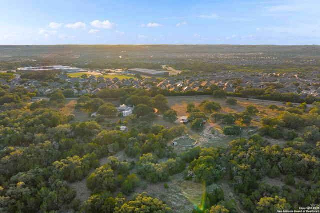 22050 Hanging Oak, San Antonio, TX 78266