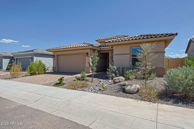 18119 W SILVERWOOD Drive, Goodyear, AZ 85338