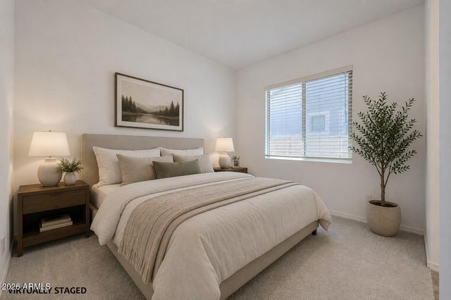 18119 W SILVERWOOD Drive, Goodyear, AZ 85338