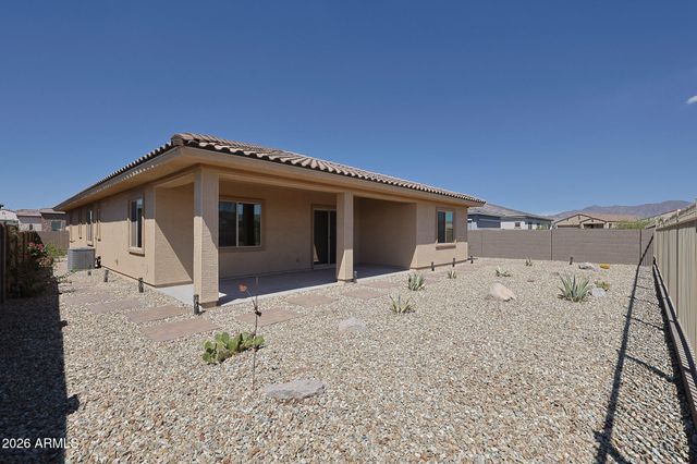18119 W SILVERWOOD Drive, Goodyear, AZ 85338