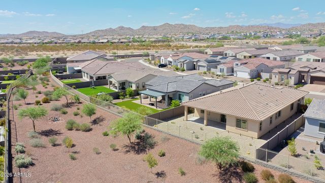 18119 W SILVERWOOD Drive, Goodyear, AZ 85338