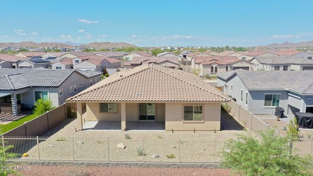 18119 W SILVERWOOD Drive, Goodyear, AZ 85338