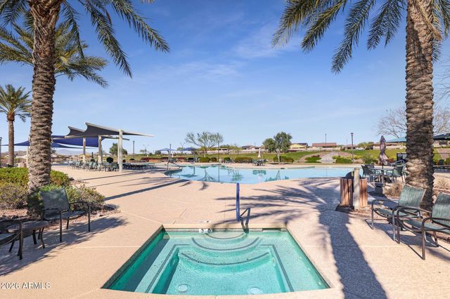 18119 W SILVERWOOD Drive, Goodyear, AZ 85338