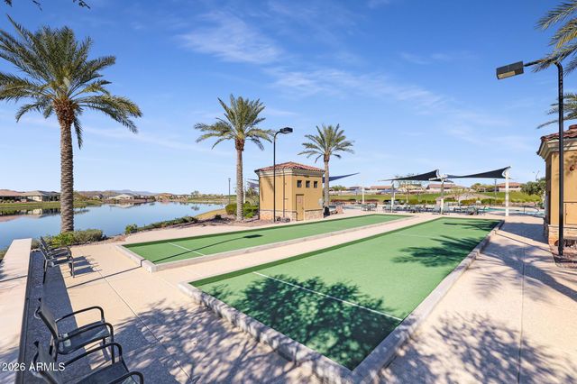 18119 W SILVERWOOD Drive, Goodyear, AZ 85338
