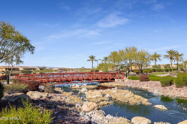 18119 W SILVERWOOD Drive, Goodyear, AZ 85338