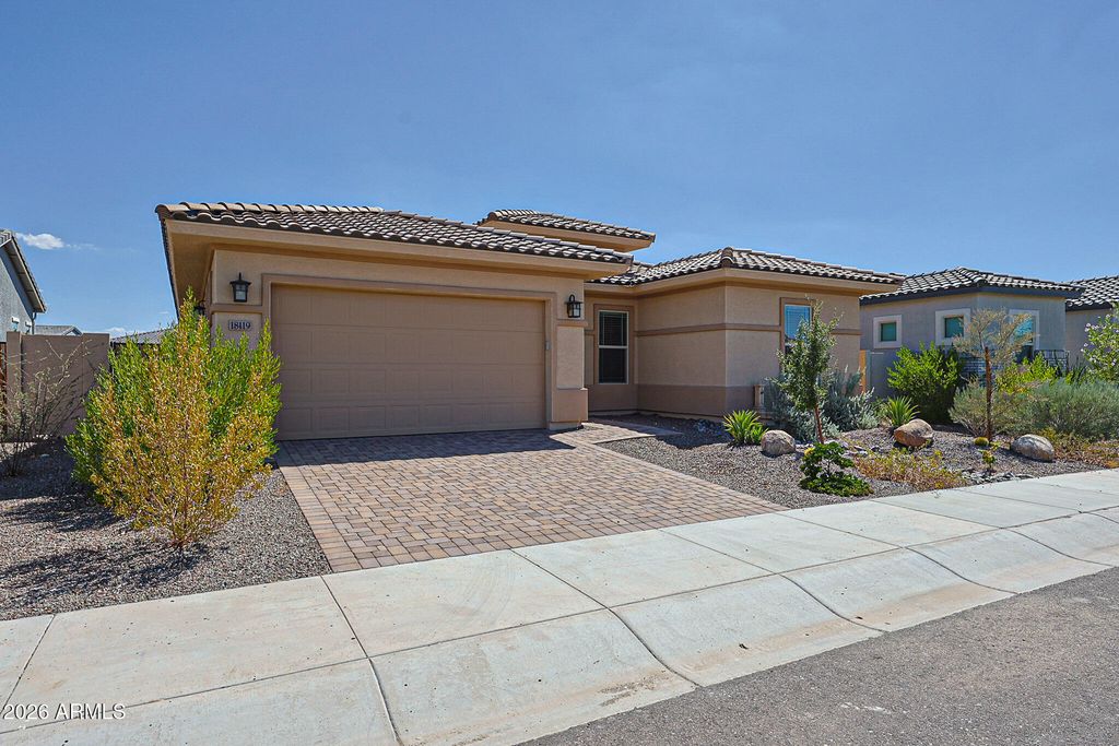 18119 W SILVERWOOD Drive, Goodyear, AZ 85338 — photo 3