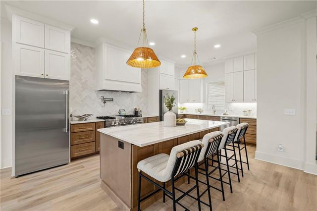 2001 Epperson Road, Canton, GA 30115