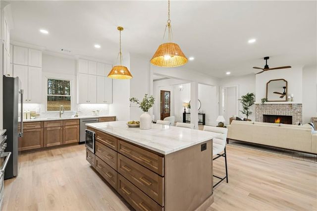 2001 Epperson Road, Canton, GA 30115