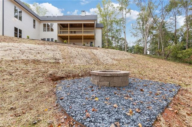 2001 Epperson Road, Canton, GA 30115