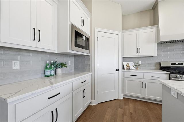 10511 N Liberty Street, Kansas City, MO 64155
