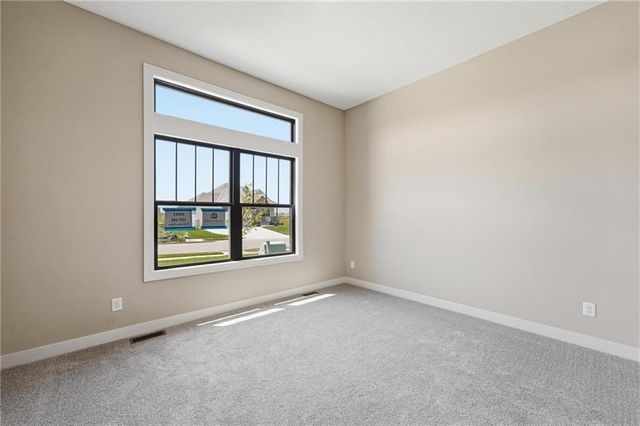 10511 N Liberty Street, Kansas City, MO 64155