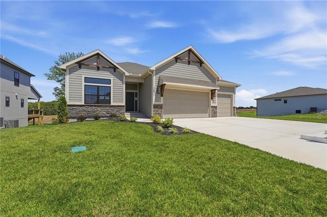 10511 N Liberty Street, Kansas City, MO 64155