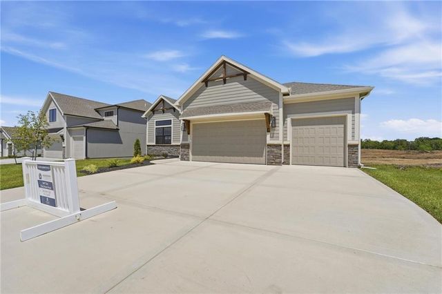 10511 N Liberty Street, Kansas City, MO 64155
