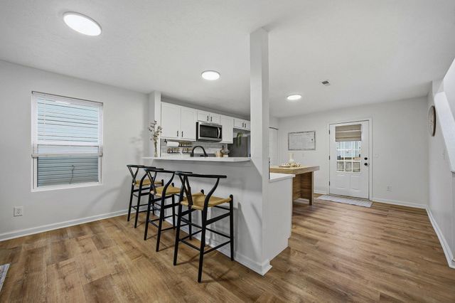 7502 Canal Highlands Boulevard, Canal Winchester, OH 43110