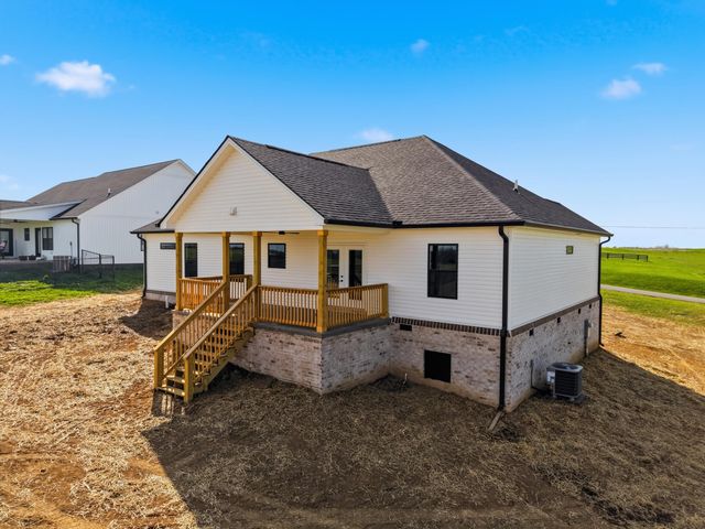 61 Boones Creek Road, Lancaster, KY 40444