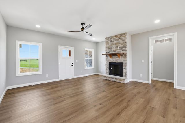 61 Boones Creek Road, Lancaster, KY 40444