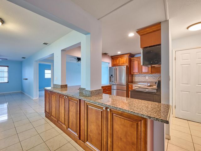 1710 SW 22nd Street, Boynton Beach, FL 33426