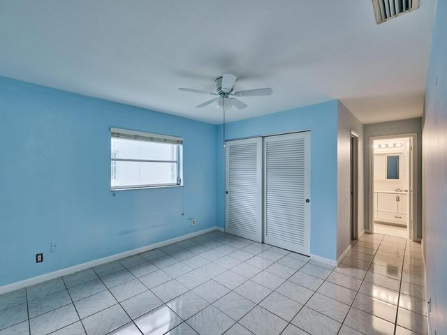 1710 SW 22nd Street, Boynton Beach, FL 33426