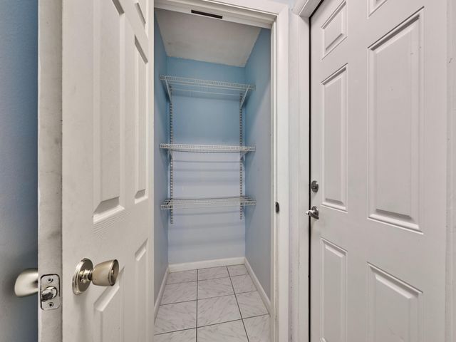 1710 SW 22nd Street, Boynton Beach, FL 33426