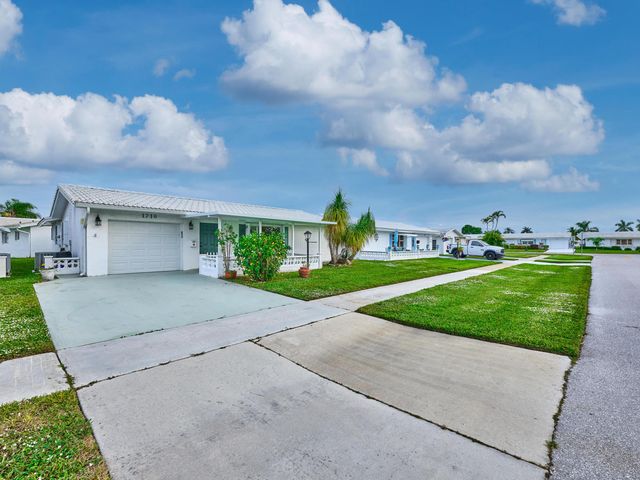 1710 SW 22nd Street, Boynton Beach, FL 33426