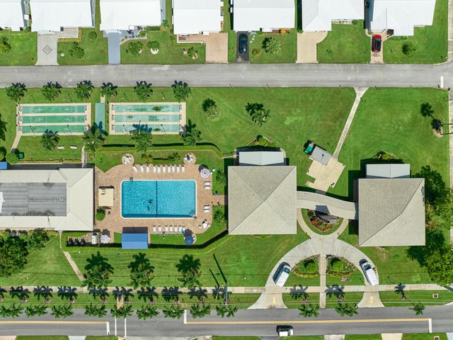 1710 SW 22nd Street, Boynton Beach, FL 33426