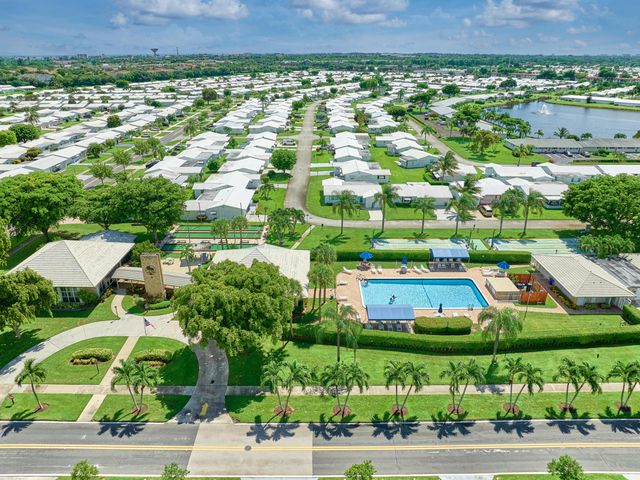 1710 SW 22nd Street, Boynton Beach, FL 33426