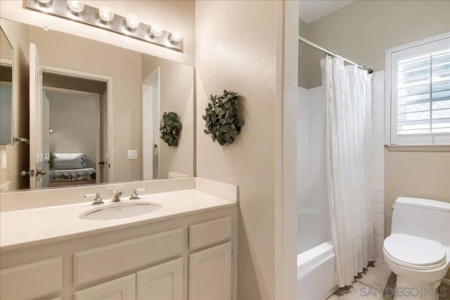 11071 Corte Playa Merida, San Diego, CA 92124