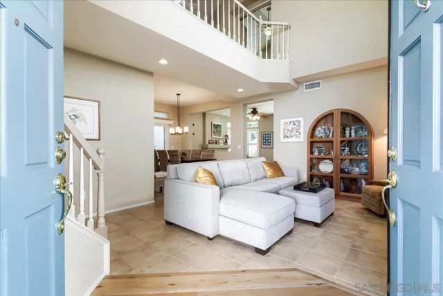 11071 Corte Playa Merida, San Diego, CA 92124