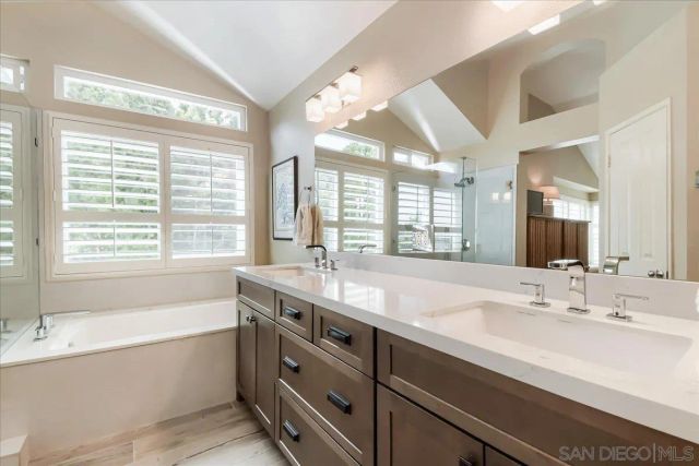 11071 Corte Playa Merida, San Diego, CA 92124