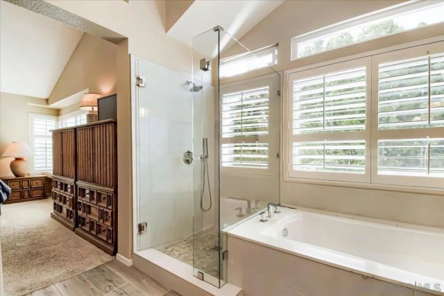 11071 Corte Playa Merida, San Diego, CA 92124
