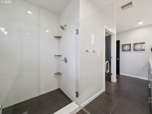 11641 Se WINGSPAN Way B5, Happy Valley, OR 97086