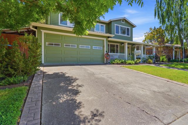2829 Carson Street, Redwood City, CA 94061