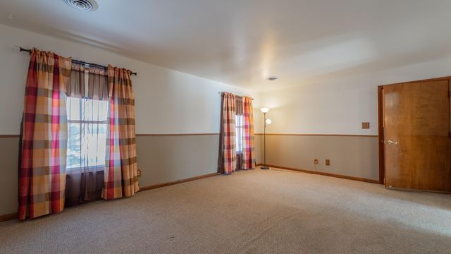 9441 S Stateline Road, Dyer, IN 46311