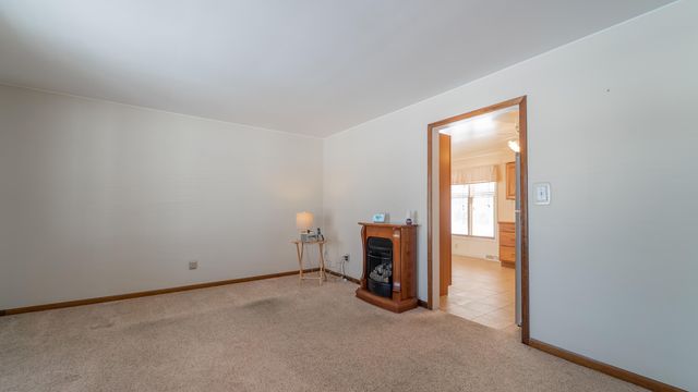 9441 S Stateline Road, Dyer, IN 46311