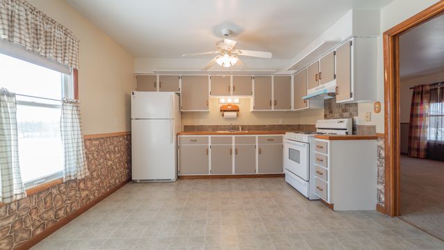 9441 S Stateline Road, Dyer, IN 46311