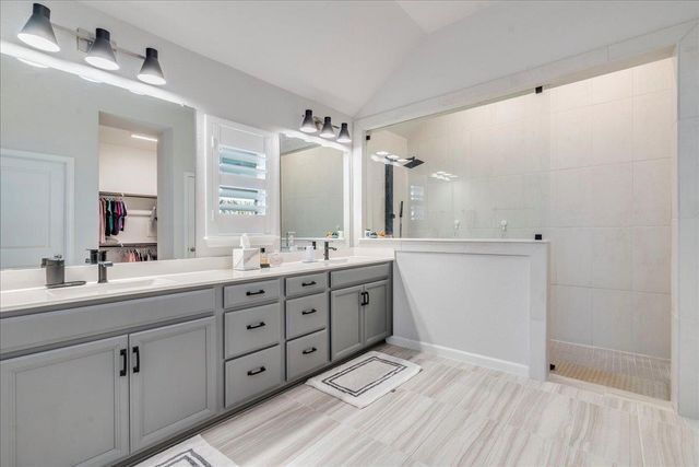 200 Christi CT, Kyle, TX 78640