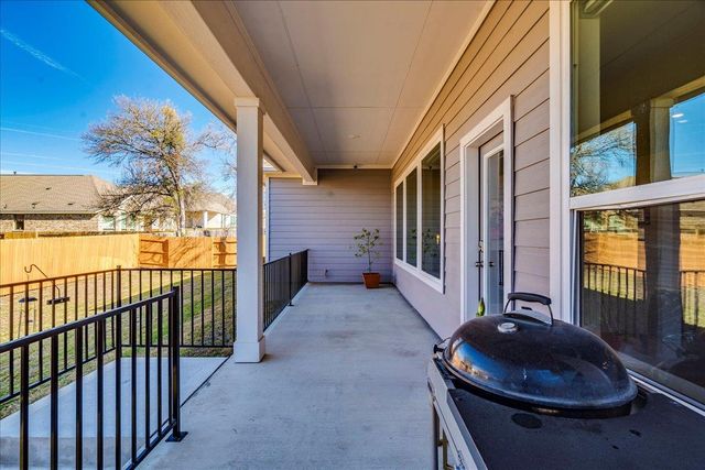 200 Christi CT, Kyle, TX 78640