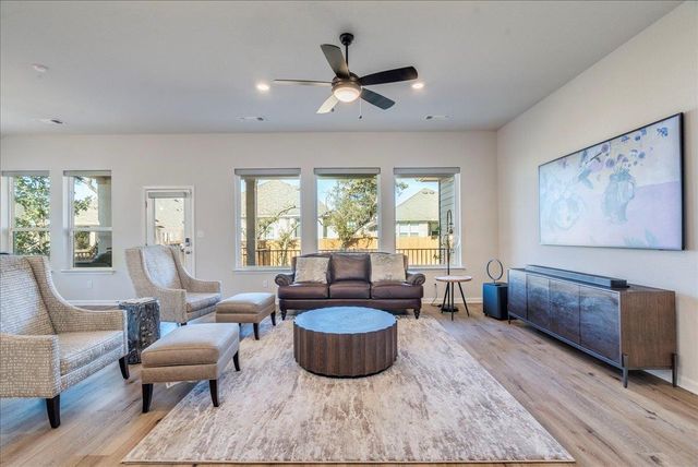 200 Christi CT, Kyle, TX 78640