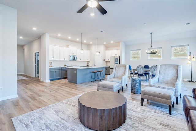 200 Christi CT, Kyle, TX 78640