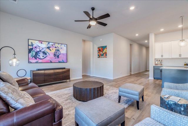 200 Christi CT, Kyle, TX 78640