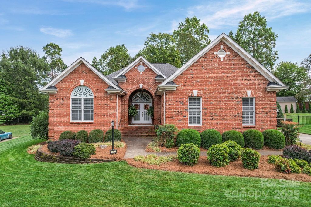 5313 Old Town Lane, Gastonia, NC 28056