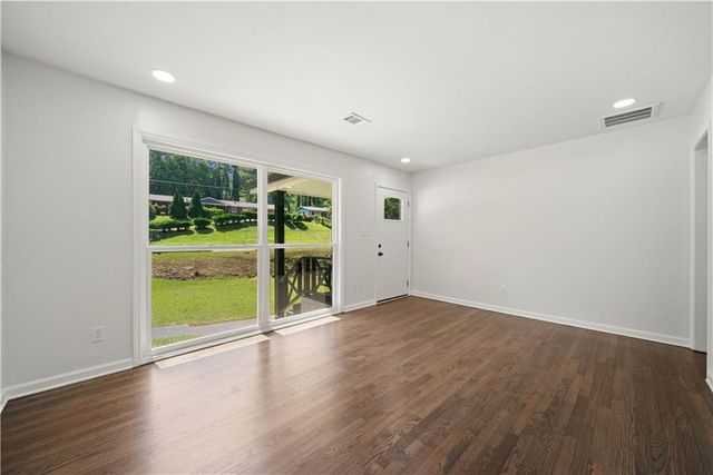 2340 CRESTA Drive, Decatur, GA 30032