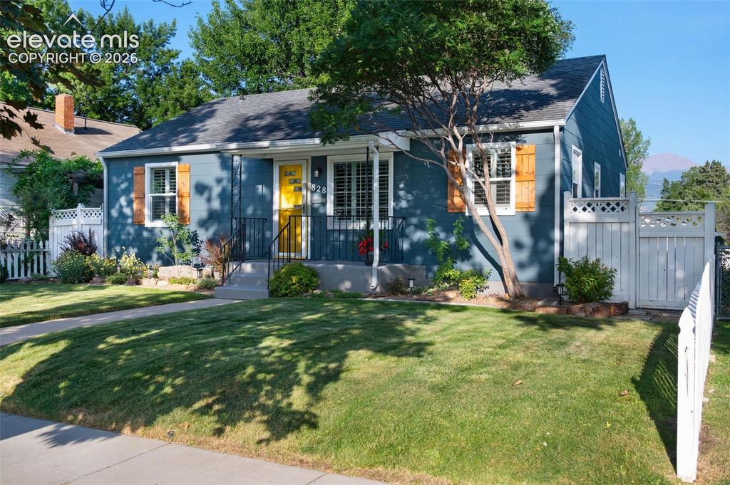828 N Logan Avenue, Colorado Springs, CO 80909 — exterior