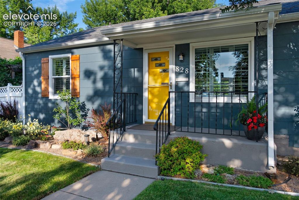 828 N Logan Avenue, Colorado Springs, CO 80909 — photo 2