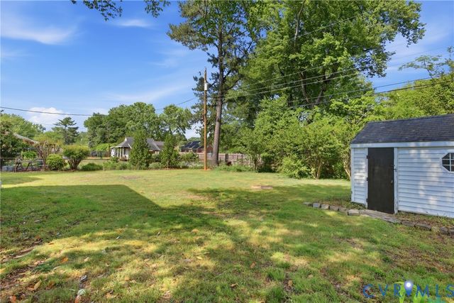 1523 Yeardley Dr, Richmond, VA 23225