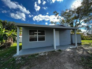 380 SW Grimaldo Ter Terrace B, Port St Lucie, FL 34984