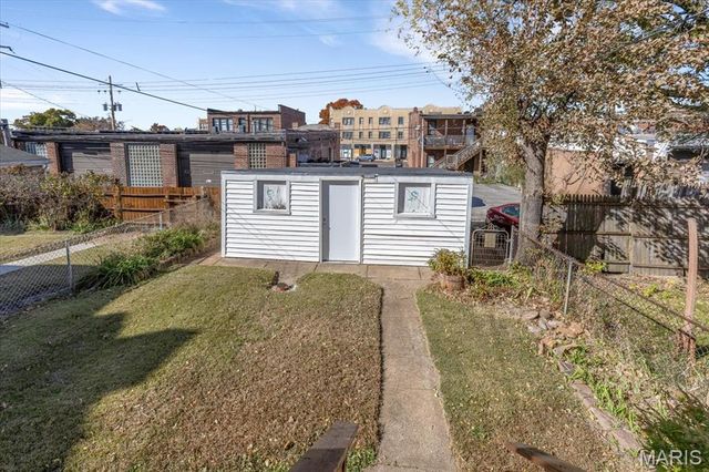 4543 Varrelmann Avenue, St Louis, MO 63116