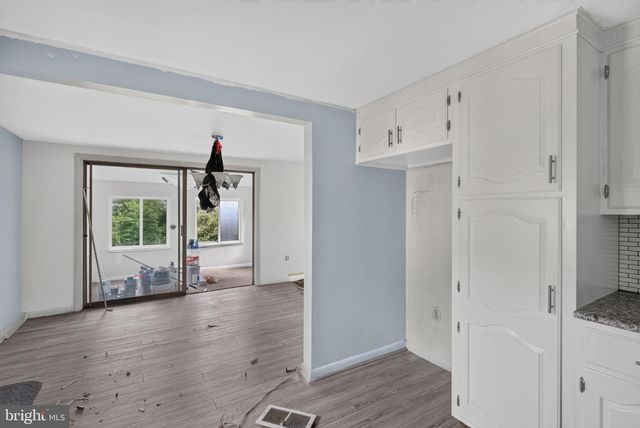 44 PEACOCK DR, Lancaster, PA 17601